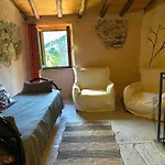 La Casa Del Calicanto