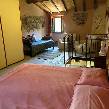 La Casa Del Calicanto * Marciaso