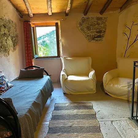 La Casa Del Calicanto